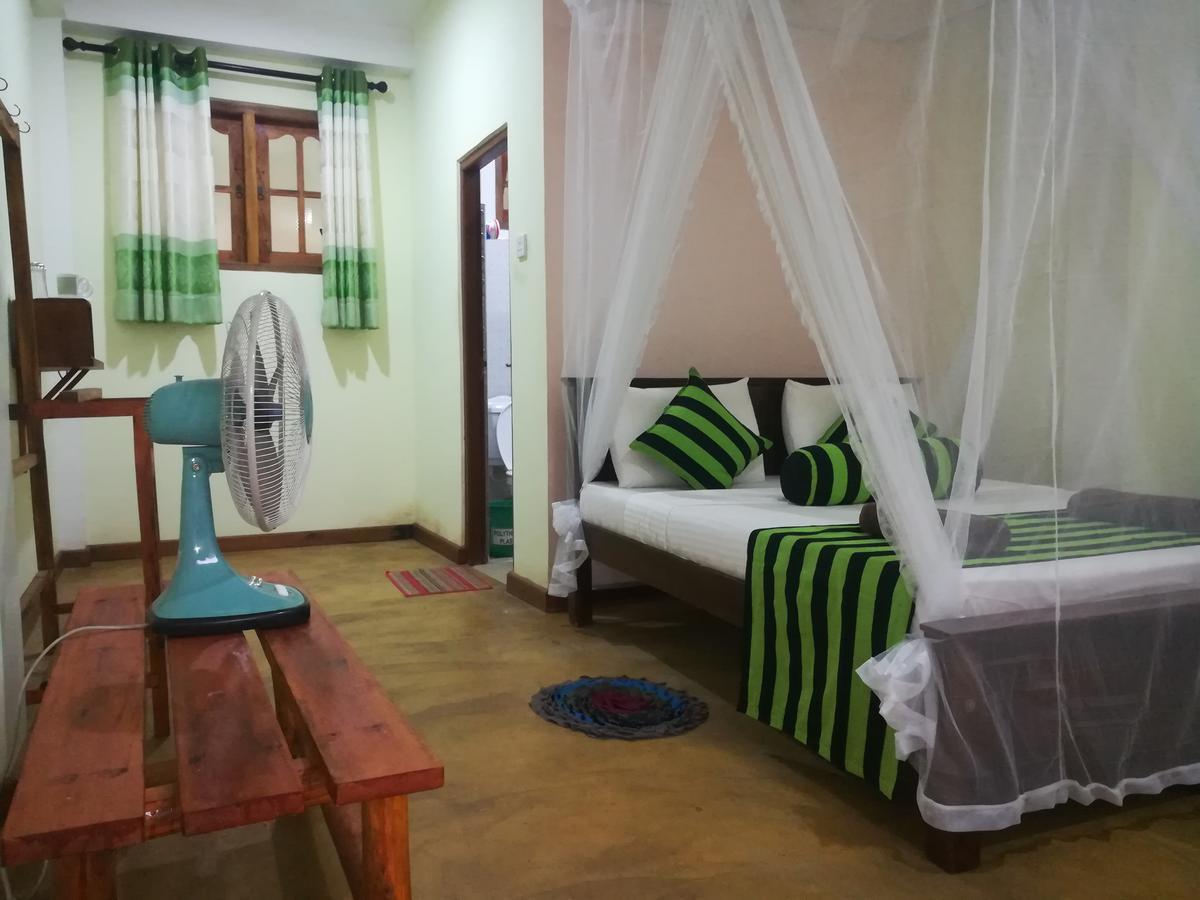 Dinaro Guest Hotel Ella Kültér fotó