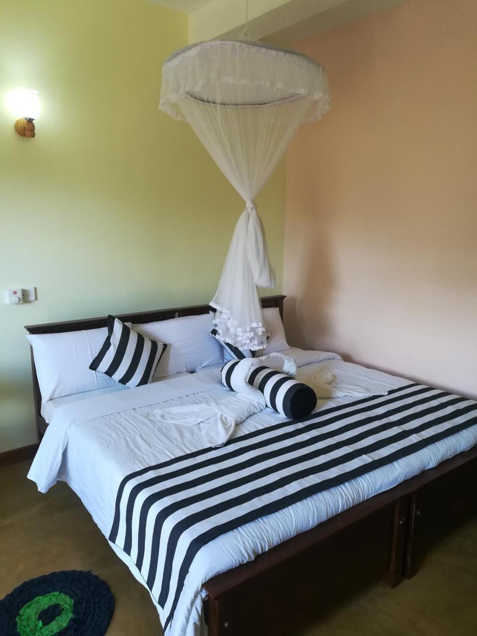 Dinaro Guest Hotel Ella Kültér fotó