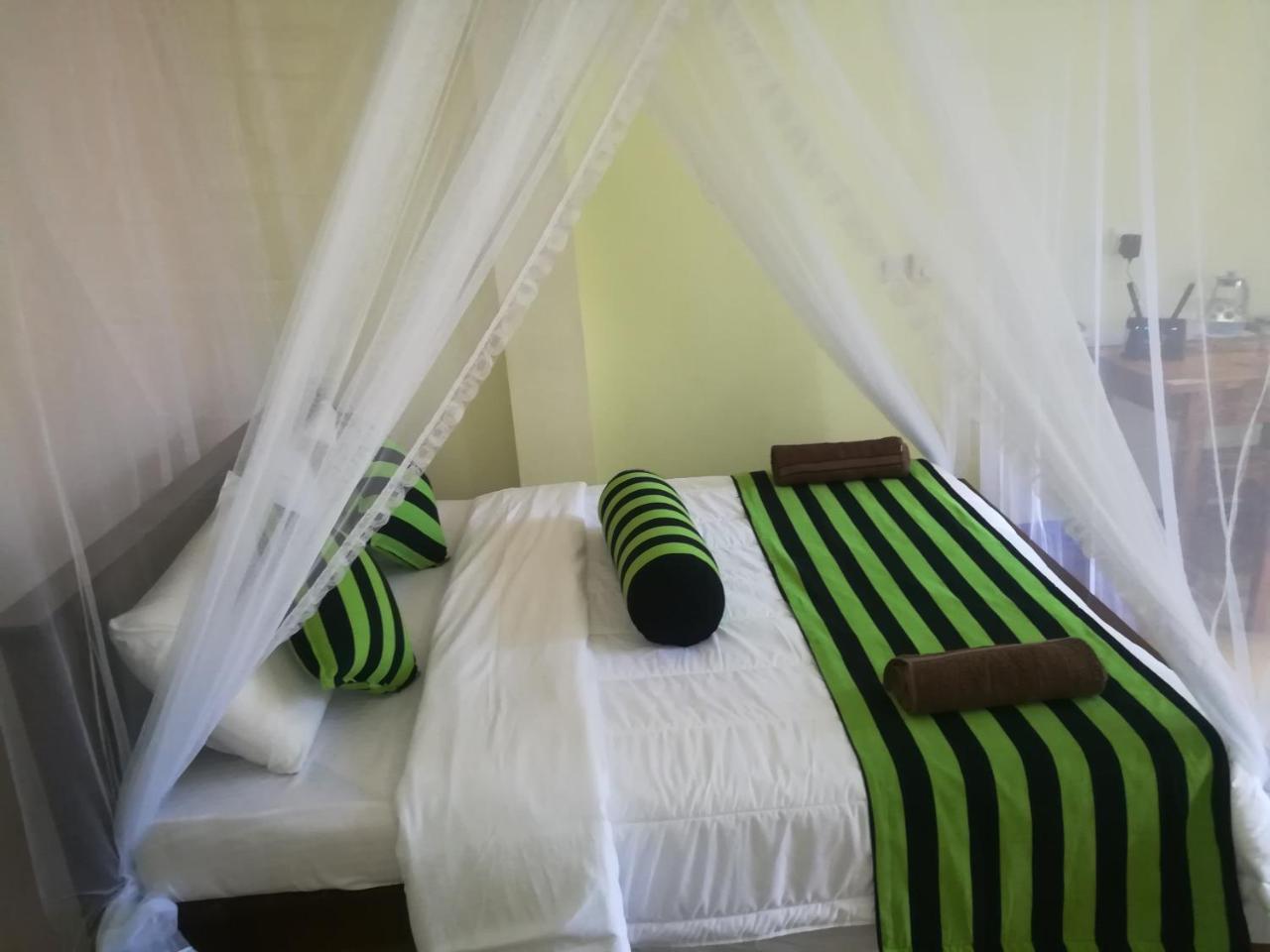 Dinaro Guest Hotel Ella Kültér fotó