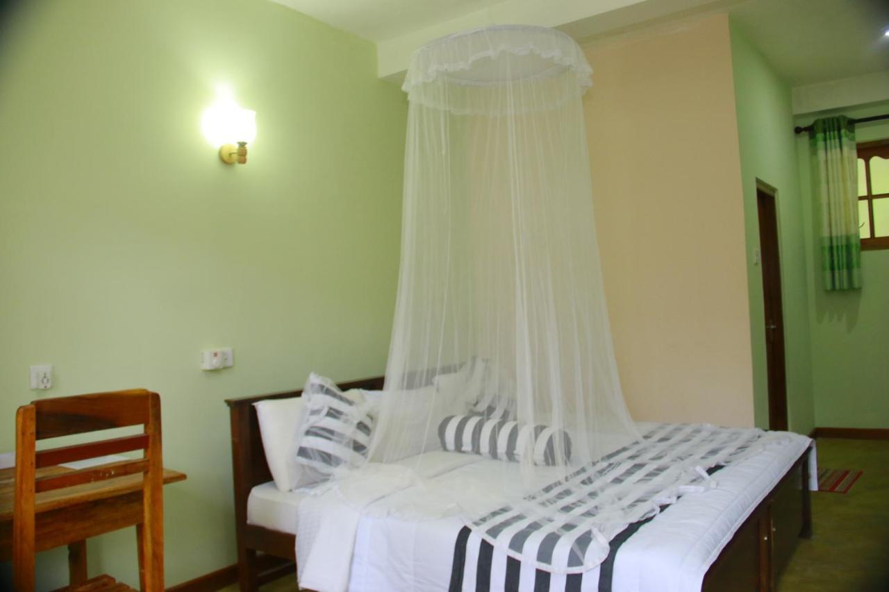 Dinaro Guest Hotel Ella Kültér fotó