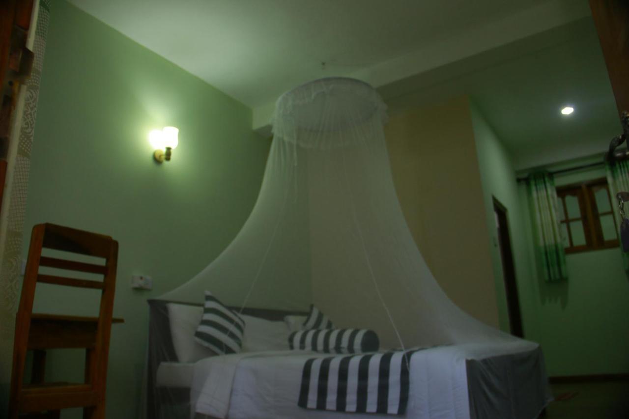 Dinaro Guest Hotel Ella Kültér fotó
