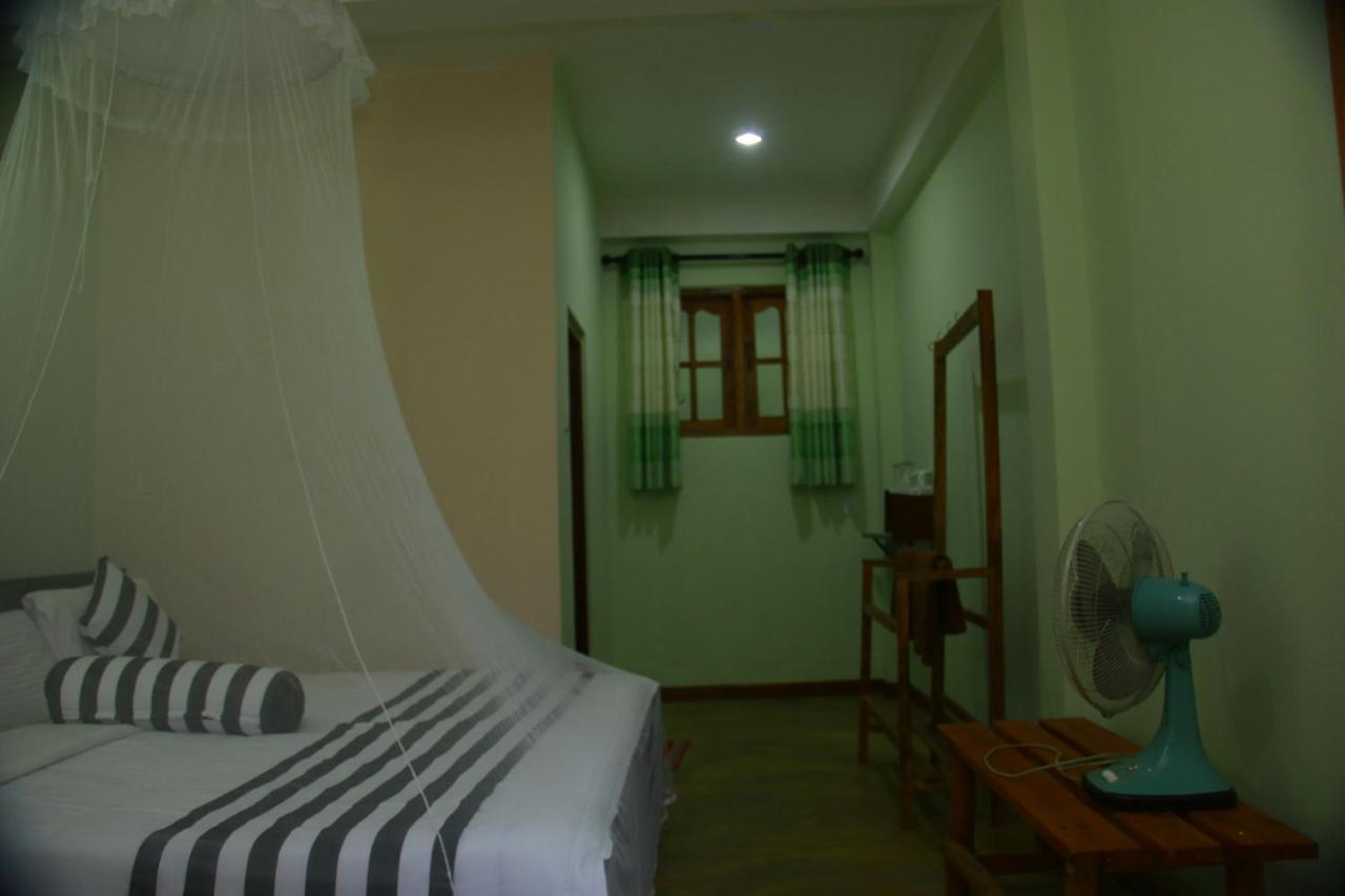 Dinaro Guest Hotel Ella Kültér fotó