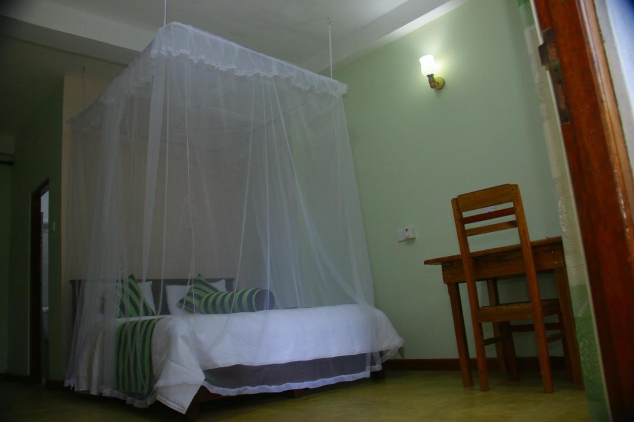 Dinaro Guest Hotel Ella Kültér fotó