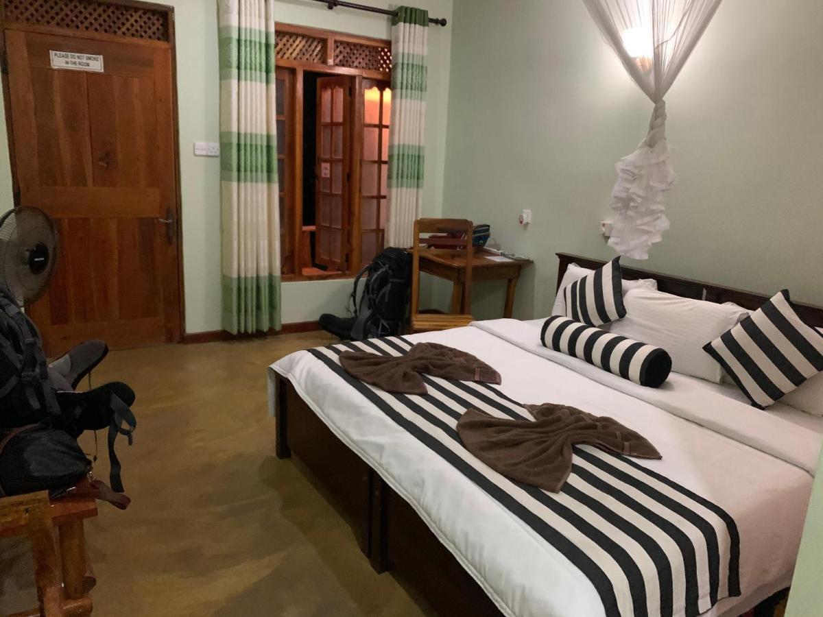Dinaro Guest Hotel Ella Kültér fotó